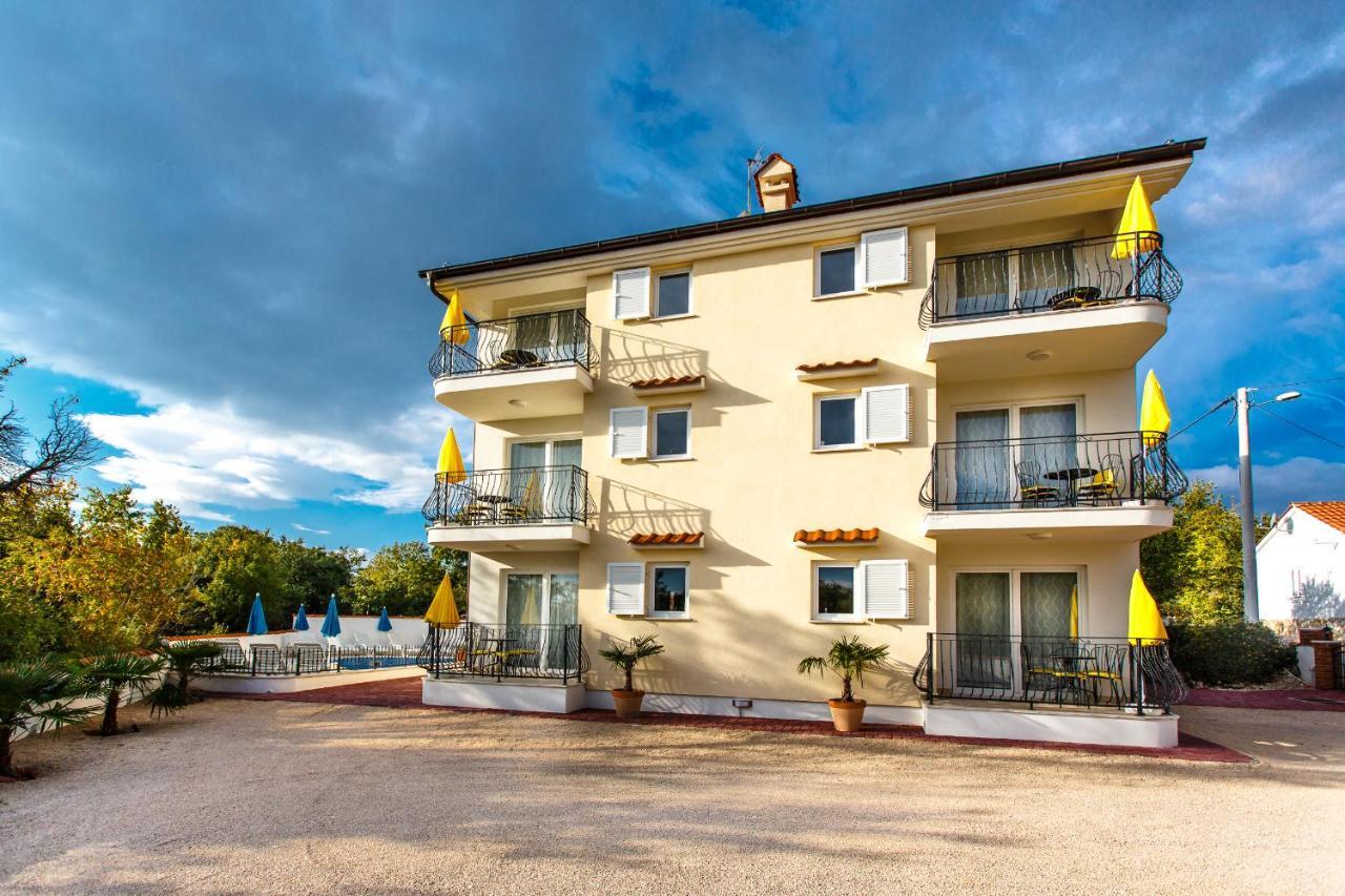 Luxury Palmer Residence Krk Dobrinj ภายนอก รูปภาพ