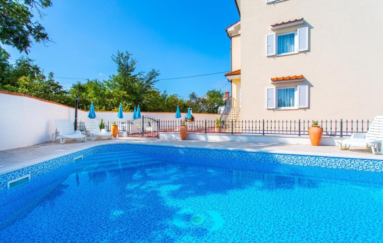 Luxury Palmer Residence Krk Dobrinj ภายนอก รูปภาพ
