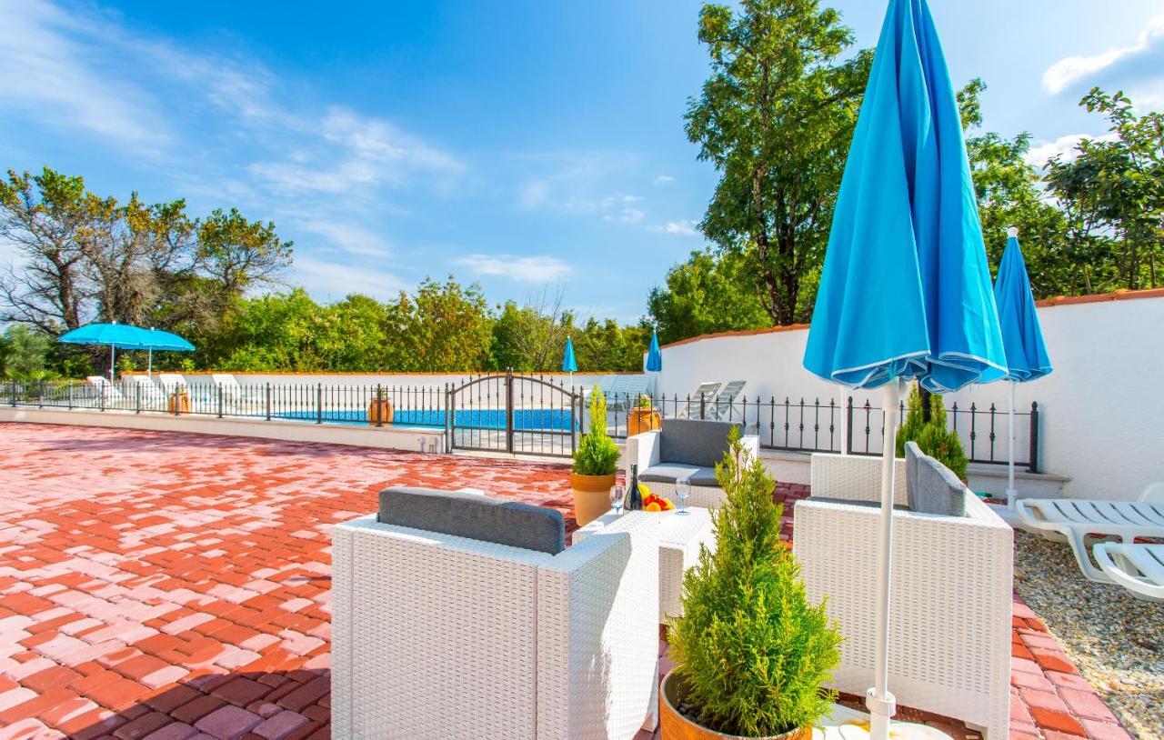 Luxury Palmer Residence Krk Dobrinj ภายนอก รูปภาพ
