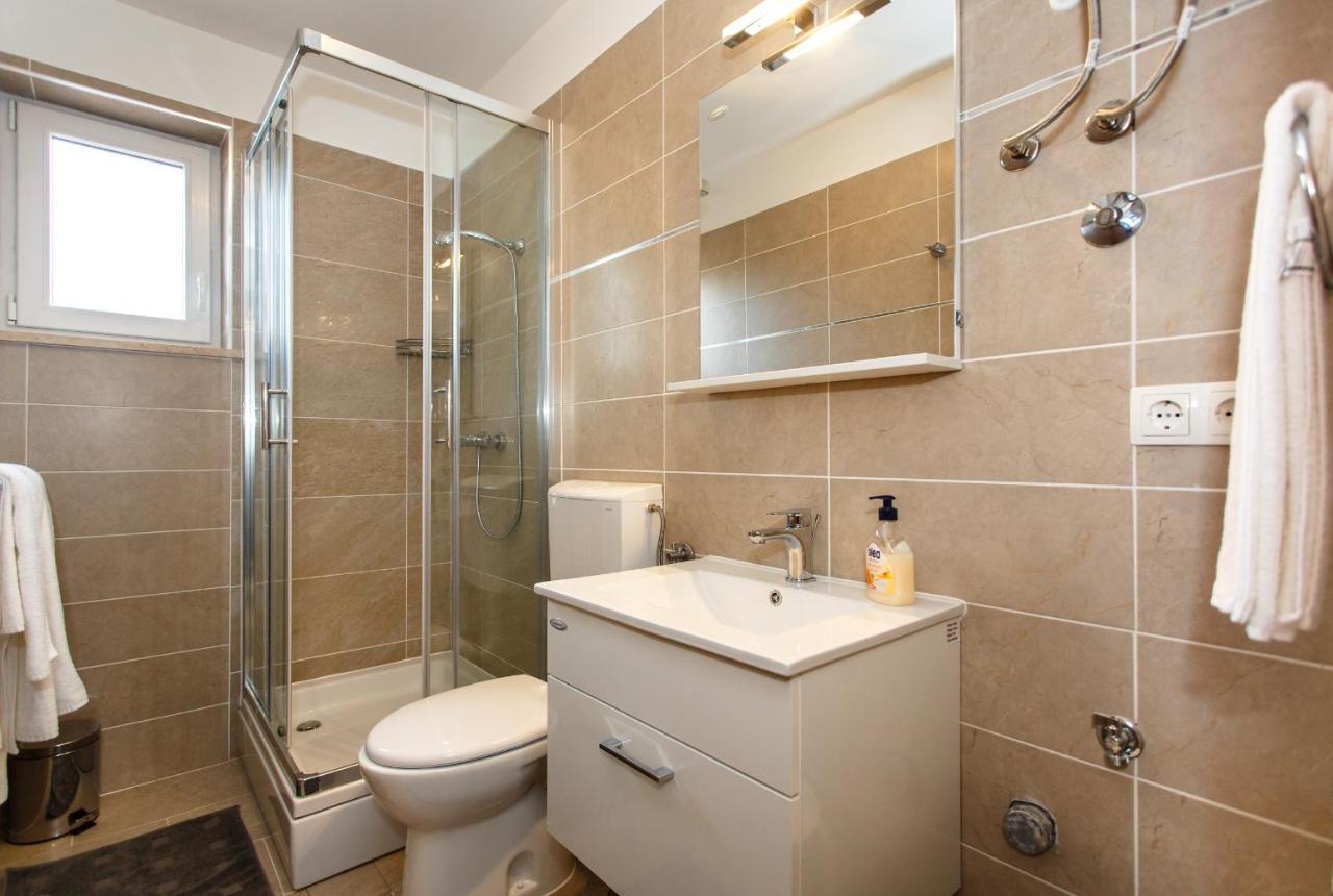 Luxury Palmer Residence Krk Dobrinj ภายนอก รูปภาพ
